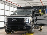 Ford tạm ngừng sản xuất xe bán tải điện F-150 Lightning