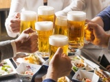 Đề xuất áp thuế tiêu thụ đặc biệt với bia không độ gây nhiều ý kiến trái chiều