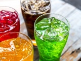 Bộ Tài chính giữ nguyên đề xuất áp thuế TTĐB đối với đồ uống có đường