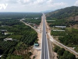 Thông xe 2 dự án cao tốc Bắc- Nam khu vực miền Trung, tạm đóng cao tốc Nha Trang- Cam Lâm 1 ngày