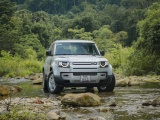 Vi vu khám phá cảnh đẹp cùng Land Rover Defender