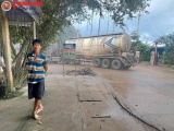 Thanh Hóa: Khói bụi ngập trời khi thi công đường vào nhà máy xi măng Đại Dương