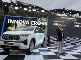 Toyota ra mắt Innova Cross hoàn toàn mới, giá từ 810 triệu đồng 