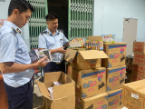 Thu giữ 33 nghìn sản phẩm bánh kẹo không rõ nguồn gốc tại Phú Yên