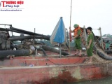 Bắt 9 thuyền vỏ sắt khai thác cát, sỏi trái phép trên Sông Lam