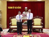 Trưởng ban Tuyên giáo Thành ủy Đoàn Ngọc Hùng Anh tiếp đoàn đại biểu Nhà xuất bản và Phát hành sách quốc gia Lào