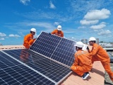 Bộ Công Thương đề xuất giá bán điện mặt trời mái nhà là 671 đồng/kWh