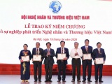 Hội Nghệ nhân và Thương hiệu Việt Nam trao kỷ niệm chương và tuyên dương các cá nhân, tập thể xuất sắc 