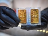 Giá vàng và ngoại tệ ngày 25/9: Vàng SJC giảm 600.000 đồng mỗi lượng