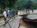 Thanh Hóa: Dựng cầu tạm giúp dân xã Sơn Thủy đảm bảo lưu thông