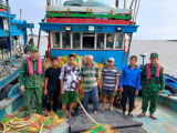 Hải đoàn Biên phòng 38 bắt giữ 2 phương tiện vận chuyển trái phép khoảng 15.000 lít dầu DO