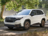 Subaru Forester 2.5L phân phối tại Việt Nam không thuộc diện triệu hồi cửa sổ trời