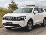Ford Việt Nam hỗ trợ lãi suất 0% cho khách hàng mua Transit và Territory trong tháng 7