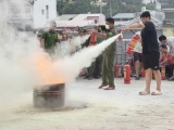 Công an phường Tây Hồ phối hợp tổ chức diễn tập, trải nghiệm phòng cháy, chữa cháy tại cộng đồng