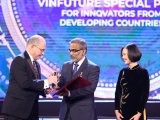 Nhà khoa học đứng sau công nghệ lọc nước giá rẻ: “Tôi thực sự ngưỡng mộ tầm nhìn của VinFuture”