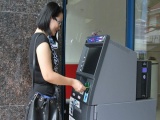 Lộ trình chuyển đổi thẻ ATM sang thẻ chip