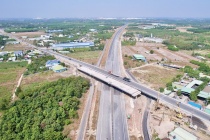 Cận cảnh đoạn cao tốc Biên Hòa - Vũng Tàu sẵn sàng khai thác trước Tết Bính Ngọ