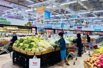 TP.HCM: Các siêu thị tung khuyến mại, giảm áp lực giá bán