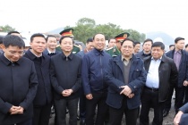 Thủ tướng Phạm Minh Chính thị sát tiến độ thi công cao tốc Bắc - Nam