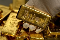 Giá vàng và ngoại tệ ngày 30/3: Vàng chịu sức ép từ đồng USD