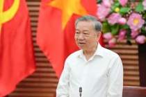 Tổng Bí thư đề nghị Nghệ An phải lấy công nghệ và tri thức làm động lực phát triển kinh tế