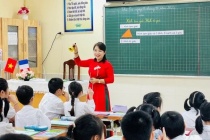 Lương của nhà giáo được xếp cao nhất trong hệ thống thang bậc lương hành chính sự nghiệp
