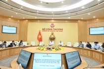 Khẩn trương hoàn thiện dự thảo Nghị quyết phát triển năng lượng giai đoạn 2026-2030