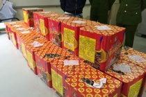 Hà Nội tăng cường quản lý hoạt động kinh doanh pháo hoa dịp cuối năm