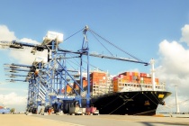 Xuất nhập khẩu hàng hóa Việt Nam cán mốc lịch sử 900 tỷ USD