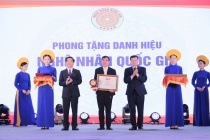 Nghệ nhân Vũ Văn Vinh: Người thổi hồn Việt vào kiến trúc nhà gỗ cổ truyền 