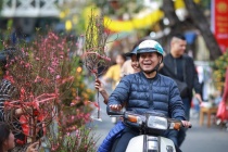 Thủ tướng chỉ đạo chi trả gộp 2 tháng lương hưu, trợ cấp BHXH dịp Tết