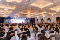 Hàng trăm chủ cơ sở kinh doanh thẩm mỹ, làm đẹp góp mặt tại sự kiện đào tạo kinh doanh bền vững và chuẩn pháp lý của DUYENTHI GROUP