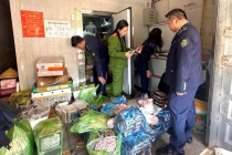 Thanh Hóa: Thu giữ hơn 1 tấn thực phẩm không rõ nguồn gốc chuẩn bị tuồn ra thị trường