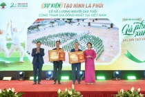 500 người cao tuổi xếp hình “lá phổi xanh” tại Hà Nội, xác lập Kỷ lục Việt Nam