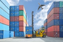 Hoả tốc hỗ trợ thủ tục cho doanh nghiệp trước biến động Trung Đông