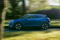 Giá xăng đồng loạt tăng mạnh, nhiều gia đình trẻ muốn xuống tiền sớm với VinFast VF 6