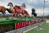 Nghệ nhân Đinh Văn Tâm lên phương án 'hồi sinh' linh vật ngựa bị phá hoại tại Quảng Trị