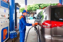 Chính phủ giảm mạnh thuế môi trường, VAT, tiêu thụ đặc biệt với xăng dầu