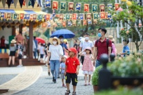 Giá vé máy bay tăng cao, tour gần và đường bộ lên ngôi dịp hè 2026