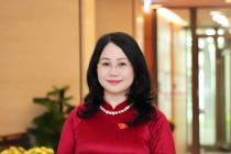 Bà Lâm Thị Phương Thanh giữ chức Bộ trưởng Bộ Văn hóa, Thể thao và Du lịch.