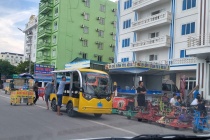 Yêu cầu người lái xe điện ở Khu du lịch Hải Tiến phải có bằng lái B2 trở lên