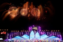 Carnaval Hạ Long 2026: 'Đại tiệc' ánh sáng rực rỡ bên bờ vịnh di sản