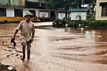Nghệ An: Sét đánh khiến 2.000 tấn mật mía tràn ra ngoài