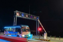 Phương tiện lưu thông nhanh chóng trong ngày đầu thu phí 5 dự án cao tốc Bắc - Nam phía Đông