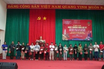Quảng Ngãi: Trao “sinh kế” cho 371 hộ gia đình người có công