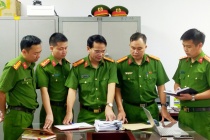 Thanh Hóa: Bắt giữ đường dây buôn bán nước hoa giả mạo các nhãn hiệu nổi tiếng