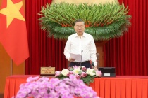 Xây dựng Điều lệ Đảng thật khoa học, dễ thực hiện và có sức sống lâu dài