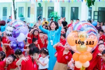 Ngày đầu đến Trường Tiểu học thị trấn Yên Viên của những 'tân binh' lớp 1: Có nước mắt, có nụ cười và thật nhiều yêu thương