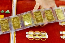Giá vàng ngày 12/8: Vàng SJC phục hồi nhẹ, tăng 300.000 đồng/lượng