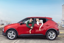 Mua ô tô đầu tiên cho gia đình, chủ xe chấm VinFastVF 5 vì“bố mẹ dễ lái, con ngồi thoải mái, nuôi xe nhẹ gánh”